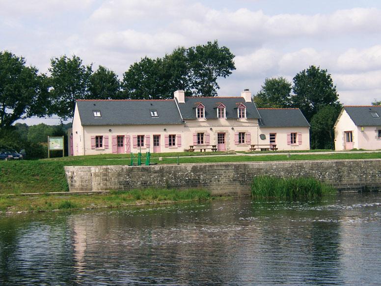 Chateauneuf du Faou [1]